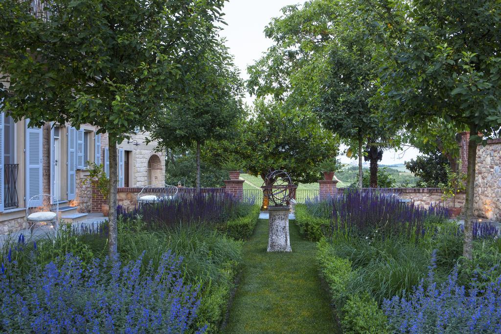 Relais di Tenuta Santa Caterina B&B Grazzano Badoglio Bagian luar foto